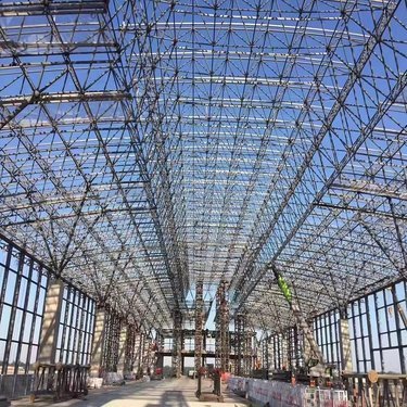 山東大型鋼結構企業 引領行業發展的力量與鋼結構網架技術詳解